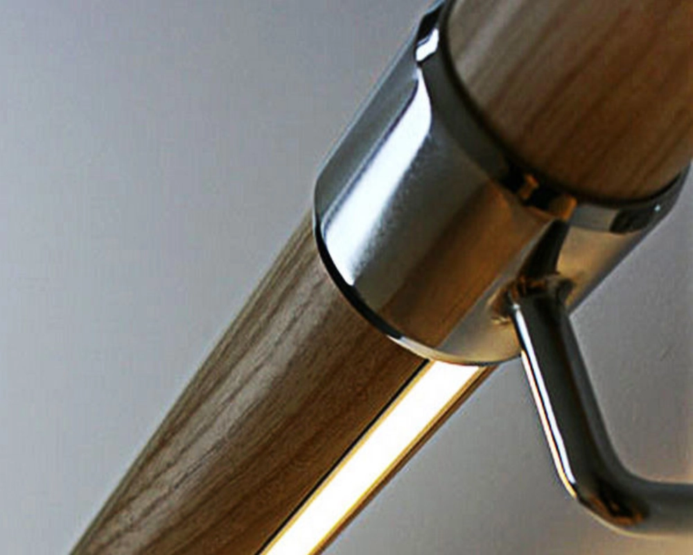 Light end detail
