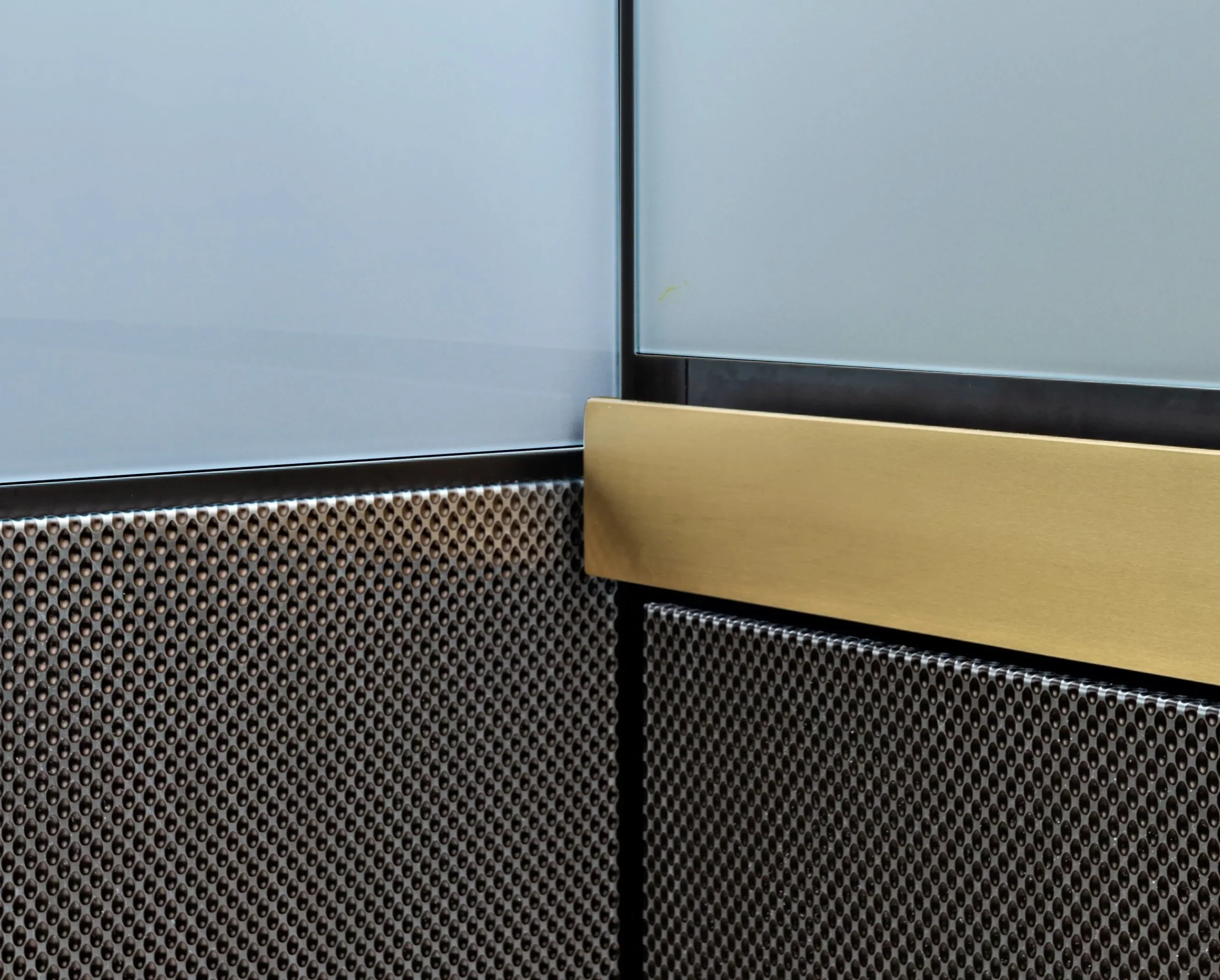 Brass-Flat-Bar-Handrail-2-scaled