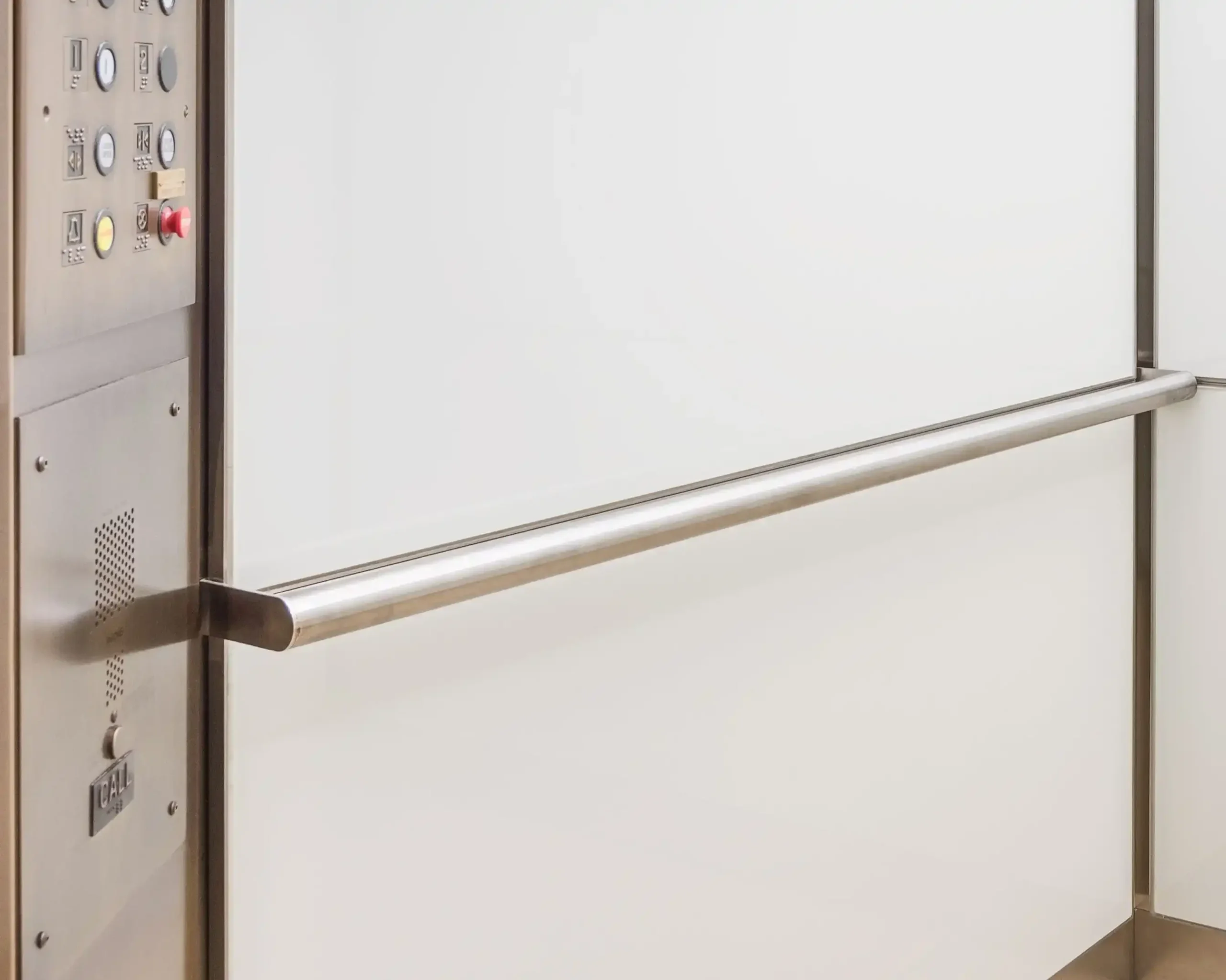 bridge-series-elevator-interior-stainless-steel-handrail-4-d-m-scaled