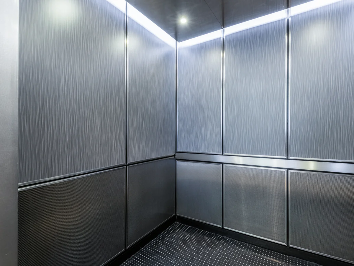 berlin-series-luxury-elevator-interior-metal-mesh-and-laminate-11-1-d-m