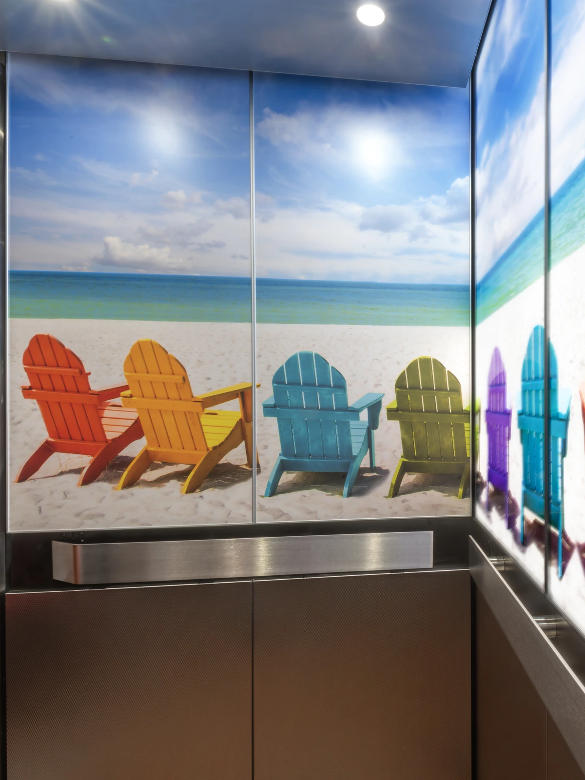 berlin-series-luxury-elevator-interior-backlit-glass-deck-chairs-image-2-1