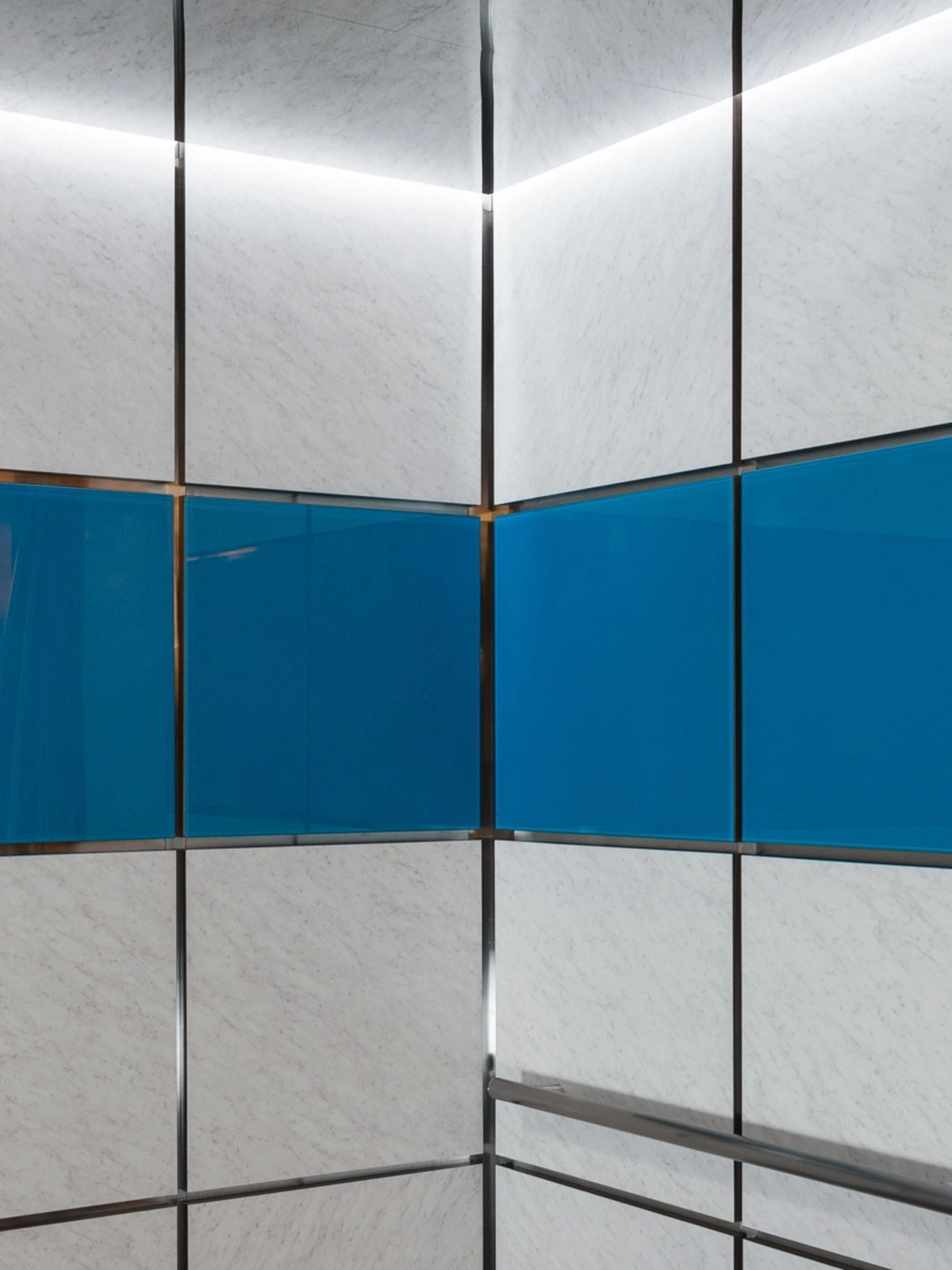 portland-series-elevator-interior-solid-color-laminate-backpainted-blue-glass-2